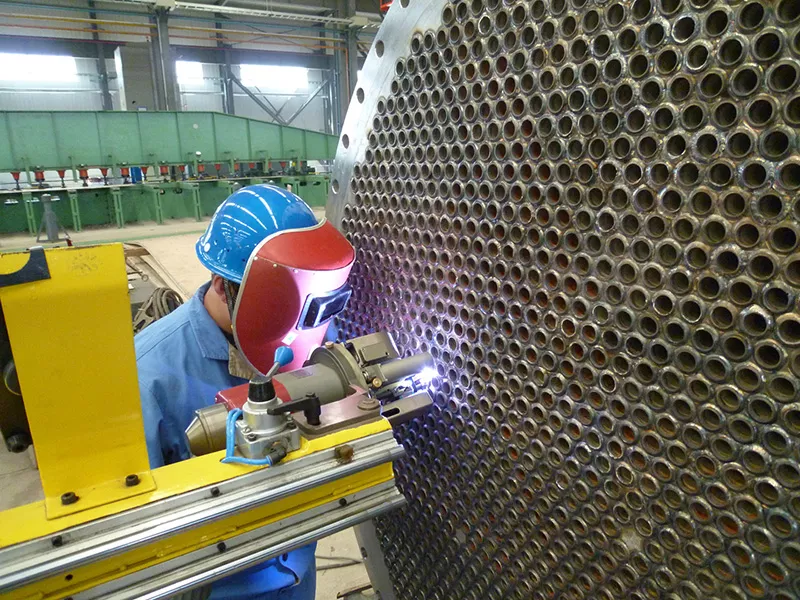 Automatic welding of pipe ends